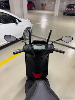 Piaggio Medley 125 S iGet, ABS rv. 2022, ČR, první majitel - 7
