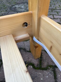 Dřevěný rám postele 200x90 - 7