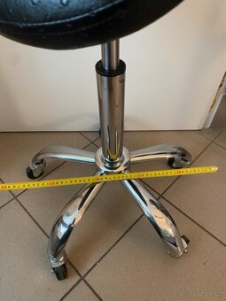 Kadeřnická/kosmetická taburetka hydraulická - 7