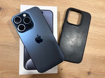 iPhone 15 pro top stav - 7