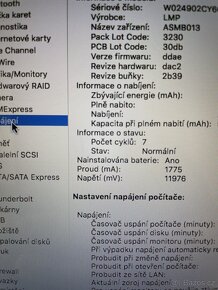 Apple MacBook - Rarita - 7 cyklů baterie - 7