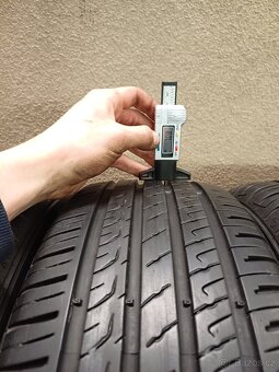LETNÍ pneu Barum 195/55/r15 4ks - 7