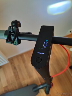 Xiaomi Scooter 4 Pro 2 Gen nová elektrokoloběžka až 35 km - 7