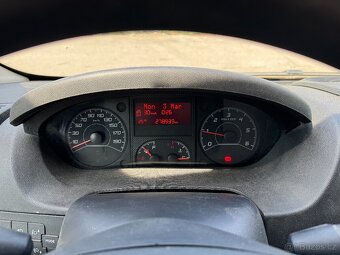 Peugeot Boxer 2,2HDi 110KW, ČR, DPH, KLIMA, PARK. SENZORY - 7