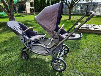Kočárek pro dvojčata - 7