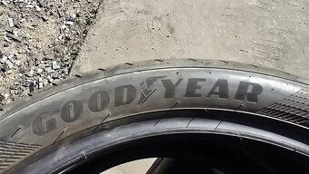 Letní pneumatiky 245/40/19 Good Year - 7