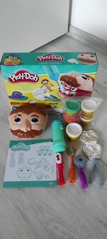 PlayDoh Zubař set s vrtačkou - 7