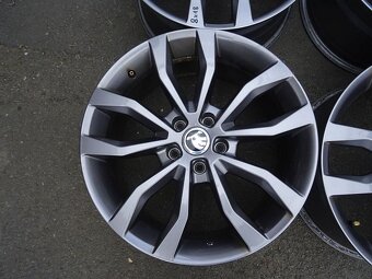 Alu disky na Volkswagen 18", 5x112, ET 38, šířka 8J - 7