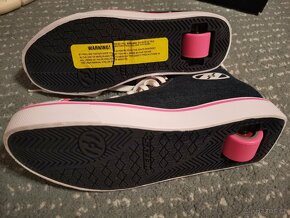Boty / Heelys / kolečka / tenisky - 7