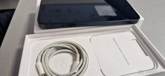 Apple iphone 14 128gb černý - 7