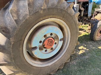 Zetor 25 olne funkcni po GO motoru - 7