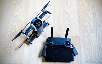Prodám DJI Mavic Air Fly More combo - 7