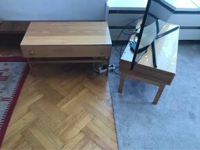 Retro nábytek zn.Jitona skříně,stolky,knihovna-možné i po ku - 7