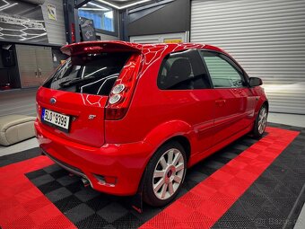 Ford Fiesta ST150 - 7