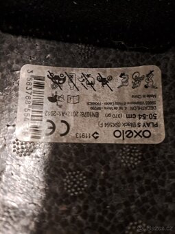 Kolečkové brusle 34-37 s chráničemi a helmou - 7