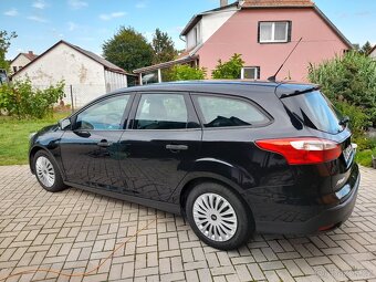 Ford Focus combi 1.0 benzin - 7