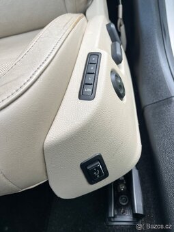 Škoda Superb 2 Elegance Plus 2.0 TDi 125kW DSG xenon - 7