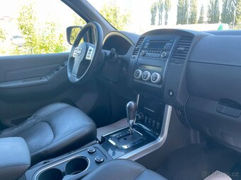 Nissan Pathfinder 3.0 dCi LE 170kw - 7