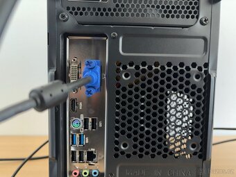 Intel Core i3-10100, 7.7GB RAM, SSD 512 GB, WIN 10 - 7