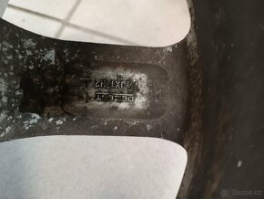 Alu disky Dezent r17 5x114.3 - 7