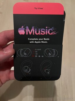 Beats Studio Buds - 7