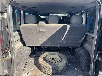Opel Vivaro 1.9 DCI 74kw 9 MÍST - 7