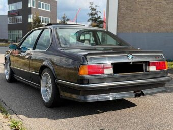 BMW M635CSi (E24) z roku 1984 - 7