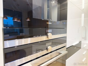 Pronájem bytu 4+kk 119 m², Praha - Radlice, ev.č. N08542 - 7