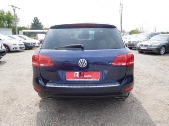 Volkswagen Touareg 3.0 TDi Confort, 176 kW, Automat, 4X4 - 7