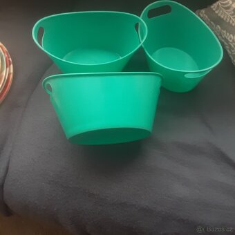 Skleničky misky talire - 7