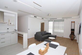 Pronájem bytu 2+kk, 67 m2, Praha - Stodůlky, ulice Klementov - 7