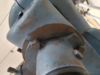 Jihokov V16 - 7
