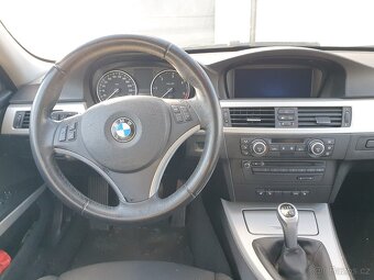 BMW e90 320d facelift - 7