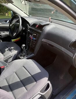Prodám Škoda octavia 1,6 MPI - 7