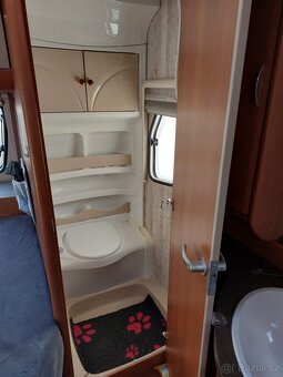 Prodám karavan Hobby 495 ufe,r.v.2010 + mover + předstan. - 7