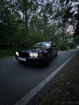 BMW E39 525i Touring BlackSapphire - 7