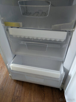 Lednice Indesit BIAAA 13P 187cm - 7