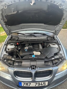 BMW 330i xDrive e90 LCI - 7