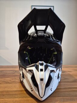 Motokrosová helma AIROH Thunder 3 - 7