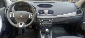 RENAULT FLUENCE 1,6i r.v.2010,naj:126tkm,KLIMA,DOHODA - 7