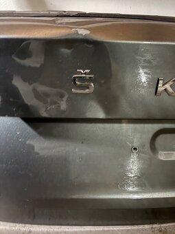 5. dveře a zadní nárazník Škoda Fabia IV - 7