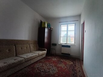 Cheb 2 + 1 pronájem - 7