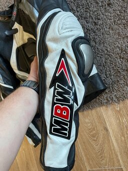 Starší komplet kožená bunda a kalhoty zn MBW vel 56. - 7