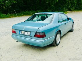 Mercedes-Benz 220e coupé - 7