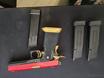 Plynová kovová airsoft pistole - 7