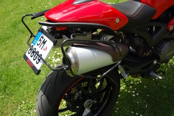 Ducati Moster 796 - 7
