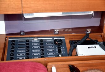 Dufour 350 Grand Large / včetně kotviště - 7