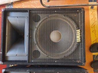 Yamaha S115v - 7