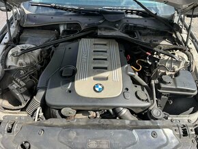 Náhradní díly BMW e61 525d titansilver - 7