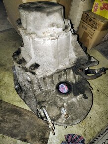 Prodám na Citroen C5 X7 2008, nebo na Peugeot - 7
